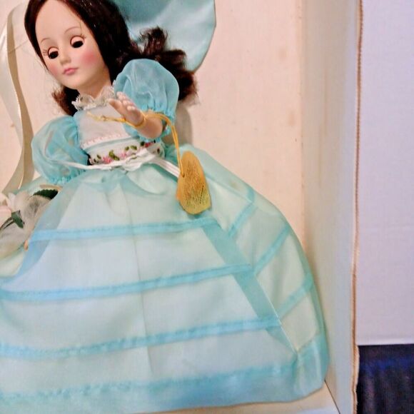 VTG 1987 Effanbee 12” Bridesmaid Beautiful Blue Dress Matching Hat - Picture 8 of 12